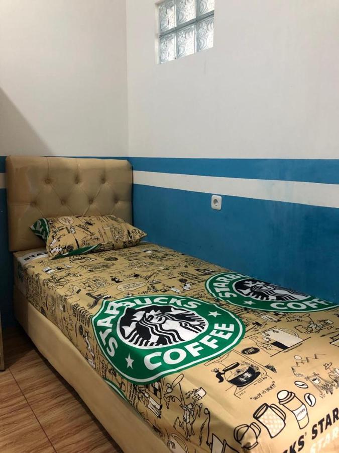 Penginapan Banyu Biruku Kotaanyar Bagian luar foto
